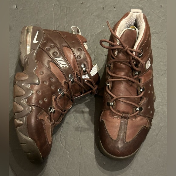 Nike Air Max CB 2005 dark brown Barkley sneaker size 9.5 - Picture 1 of 8